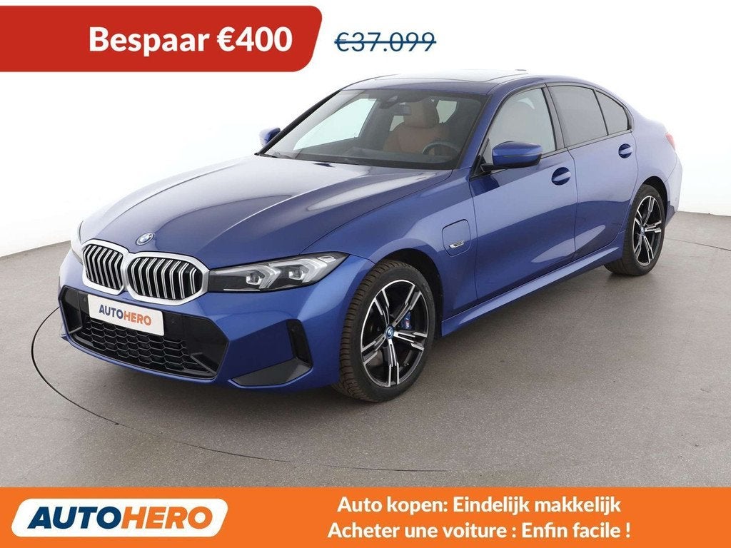 BMW 3 Serie 330 330e xDrive M Sport (bj 2023, automaat), Auto's, BMW, Automaat, Blauw, Leder, Vierwielaandrijving