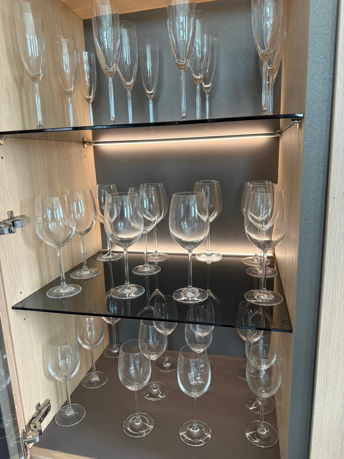 Lot verres en cristal vin blanc rouge champagne ´leonardo’, Enlèvement, Comme neuf