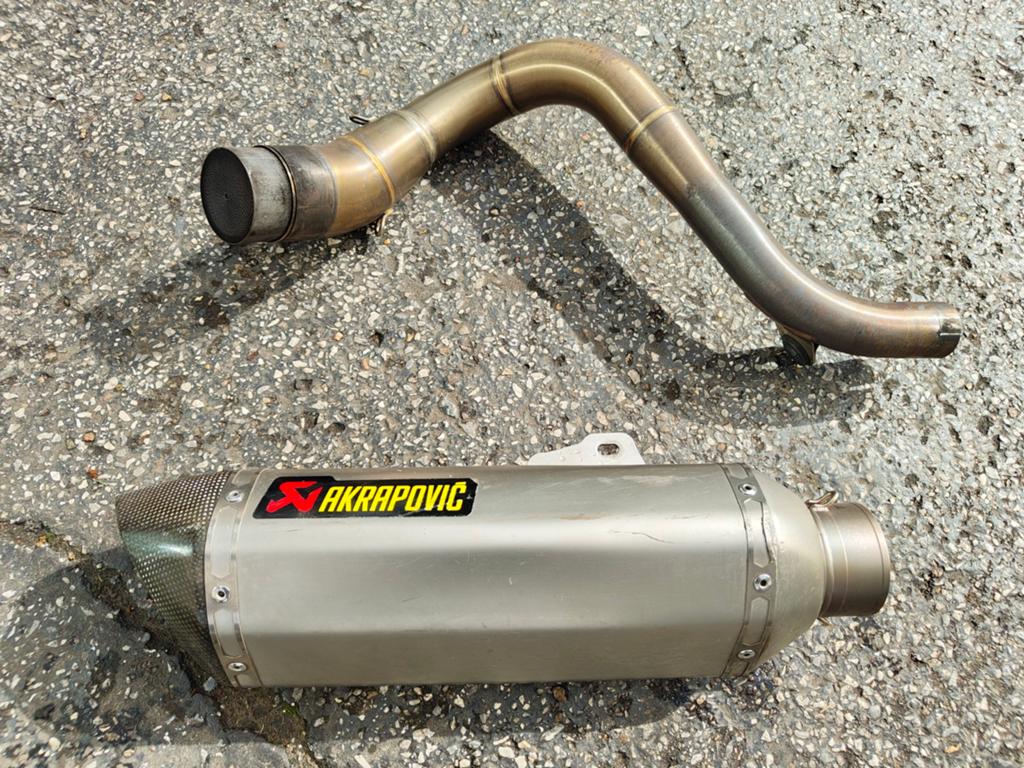 Akrapovic volle lijn voor motor/motorscooters, Motoren, Ophalen