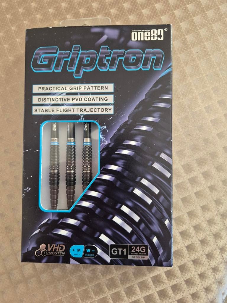 One 80 gripton, Sport en Fitness, Darts, Ophalen of Verzenden, Flights