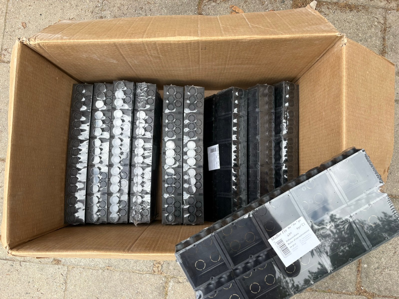 Inbouwdozen elektriciteit 100st 60x60x50 & 10st 60x60x65, Doe-het-zelf en Bouw, Elektriciteit en Kabels, Ophalen, Nieuw, Overige typen