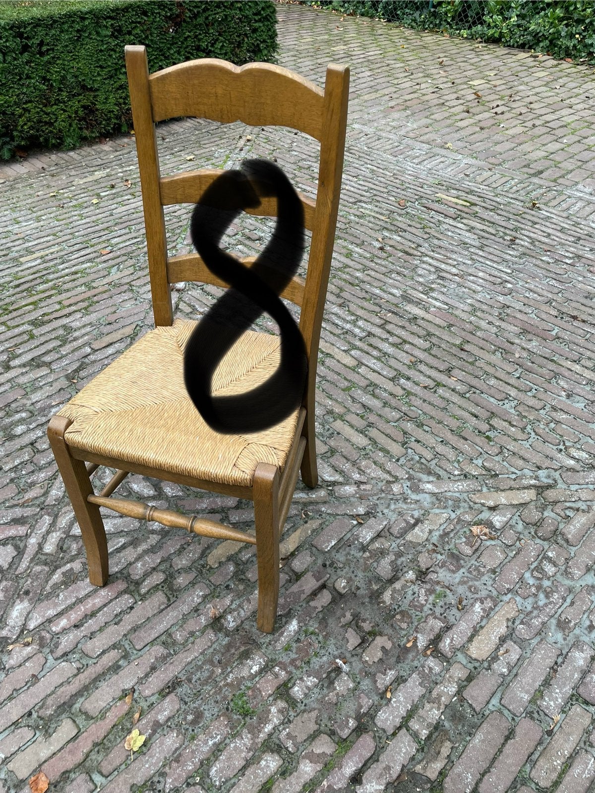 8 chaises en bois de chêne faites à la main sièges en osier, Enlèvement