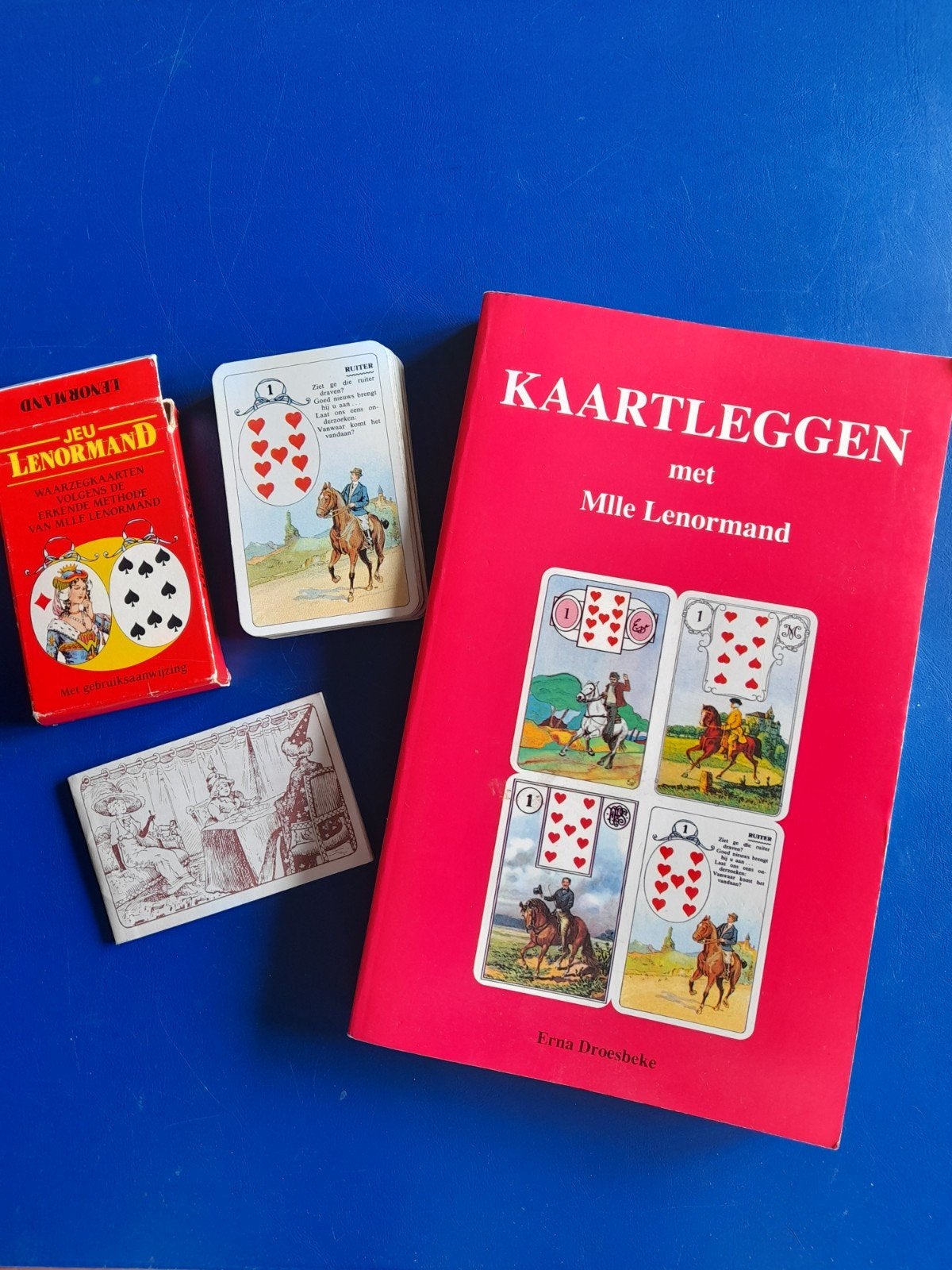 kaartleggen lenormand: boek en kaarten, Erna Droesbeke, Tarot of Kaarten leggen, Ophalen of Verzenden, Instructieboek