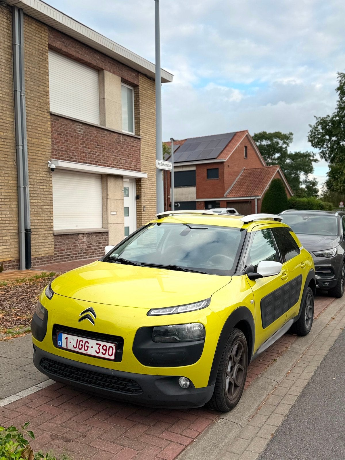 Citroën C4 Cactus 1.6 HDi 100 ch, Autos, Citroën, C4, Caméra de recul, Diesel, Boîte manuelle, Enlèvement