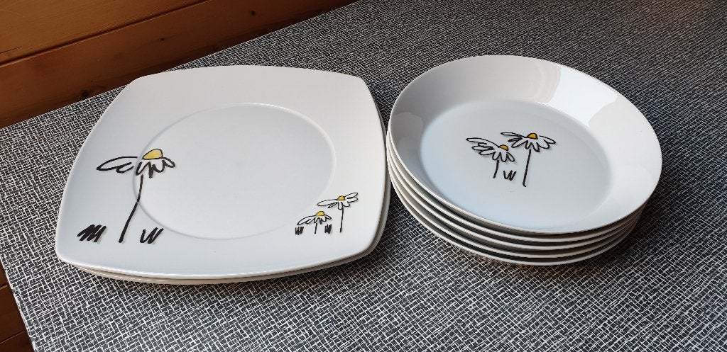Borden met bloemen , Terzi, Huis en Inrichting, Keuken | Servies, Ophalen of Verzenden, Zo goed als nieuw, Bord(en)