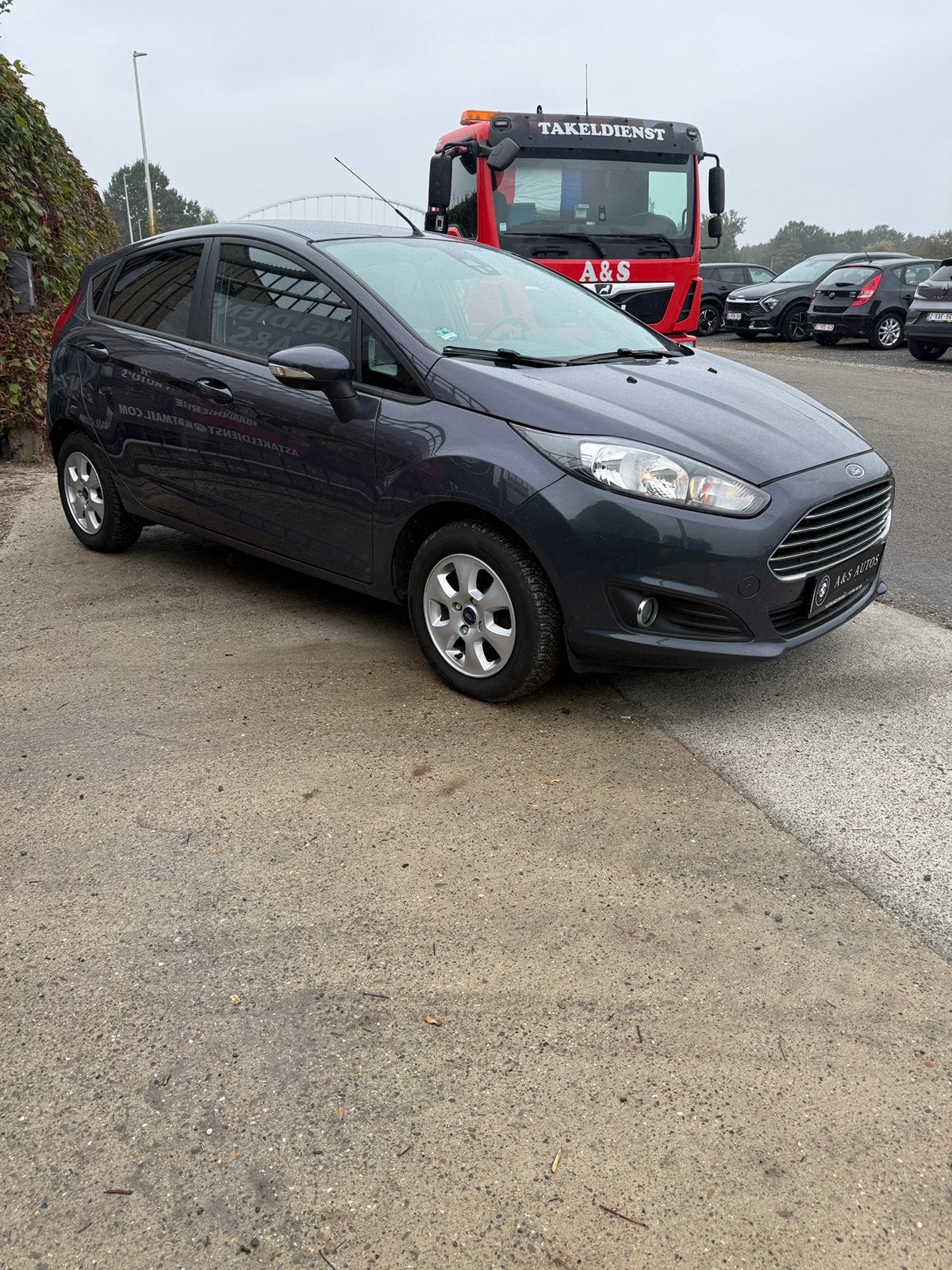Ford Fiesta | ZETELVERWARMING | BLUETOOTH | 2013, Auto's, Voorwielaandrijving, Euro 5, Stof, Zwart