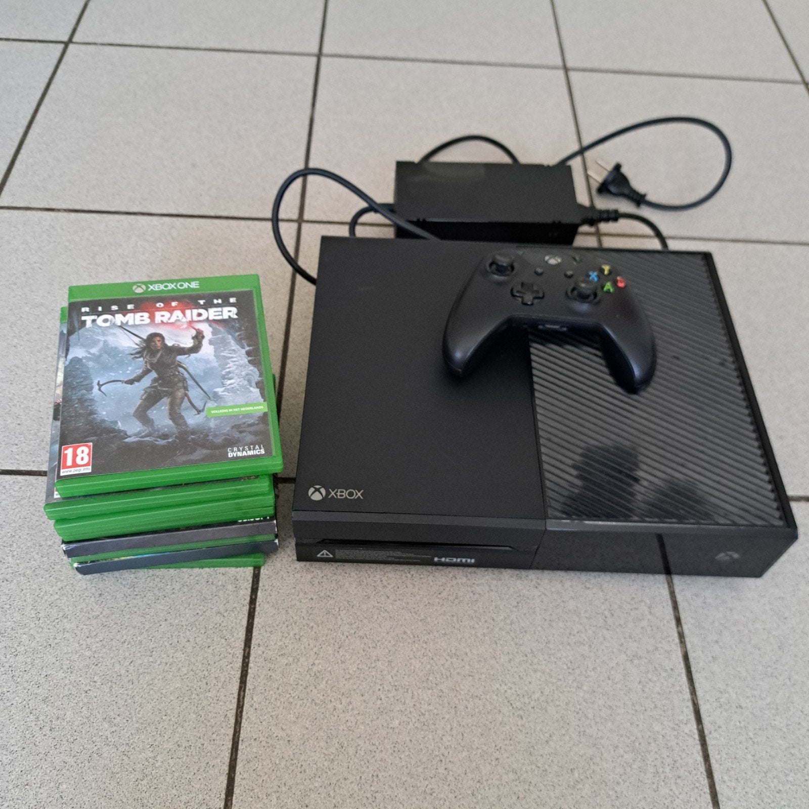 Xbox one met een controller en 8 games., Games en Spelcomputers, Ophalen of Verzenden, Xbox One