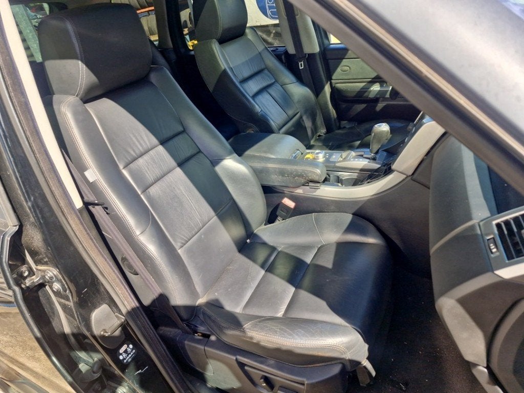 STOEL RECHTS VOOR Land + Range Rover Range Rover Sport (LS), Campus Kronberg 7
61476  Kronberg im Taunus, DE, Jaguar Land Rover Deutschland GmbH