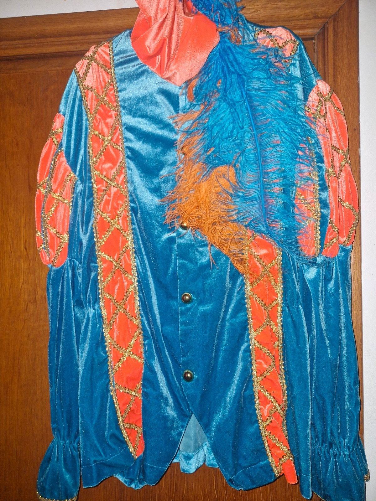 mooi pieten pak met klasse A pluimen maat Xl, Diversen, Ophalen, Gebruikt