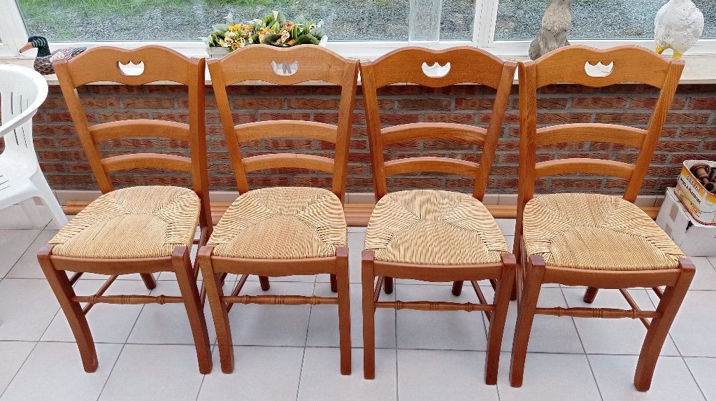 4 Houten stoelen met biezen zitting, Maison & Meubles, Enlèvement, Comme neuf, Brun, Bois
