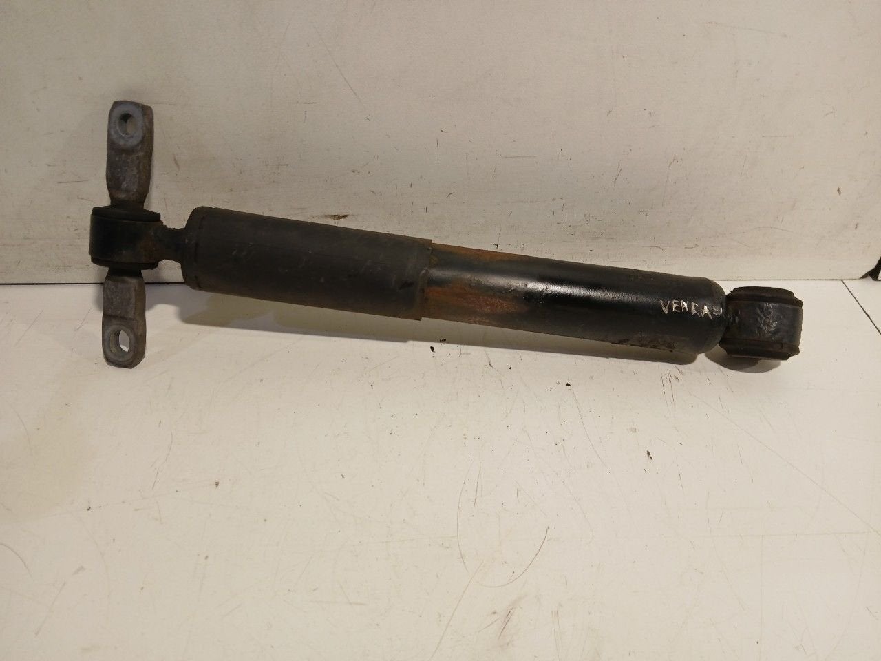 Schokbreker rechts achter Opel Combo, Onderdelen@venauto.nl, Van der Ven Autorecycling B.V., Ettenseweg 76, 4706 PB Roosendaal, The Netherlands
