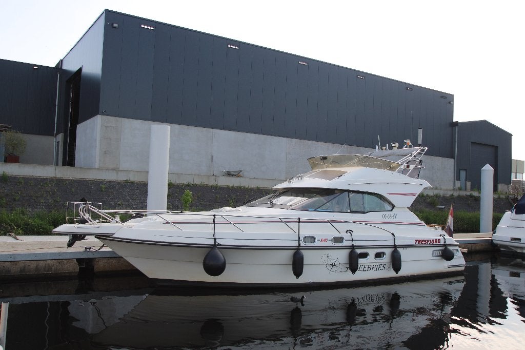 Scandinavisch boot Polyester 10,82mtr Tresfjord 340 Diesel, Watersport en Boten, Motorboten en Motorjachten, Ophalen, Overige merken