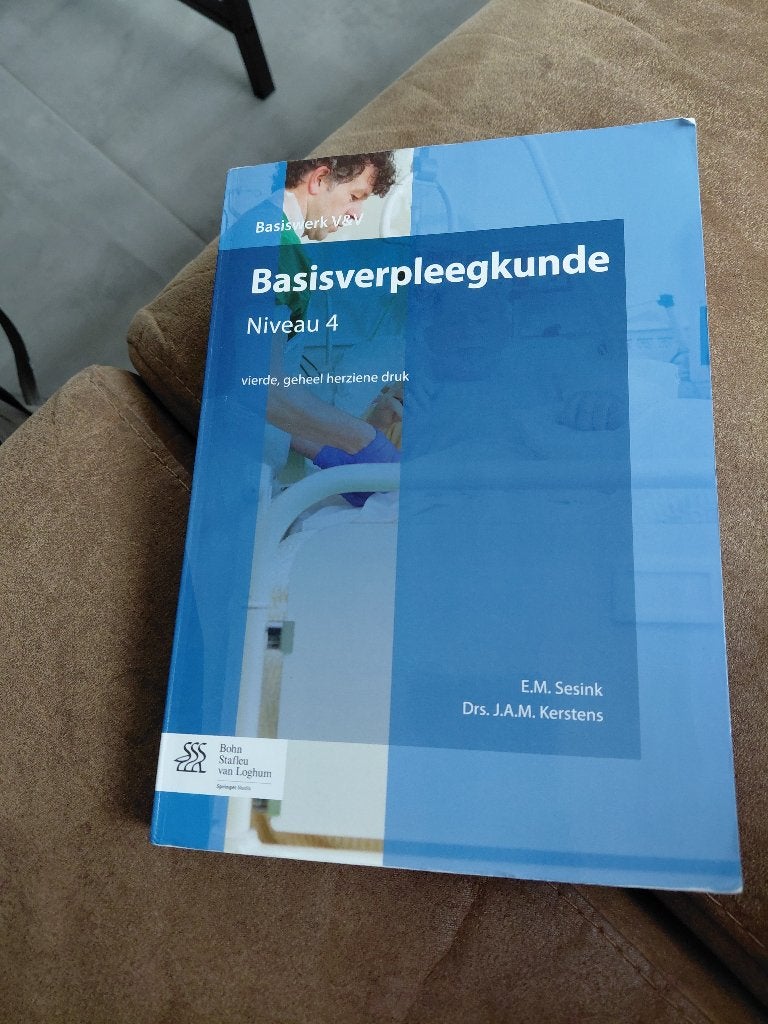 Basisverpleegkunde, niveau 4, Boeken, Ophalen of Verzenden, Zo goed als nieuw, Hogeschool, Bohn stafleu van loghum