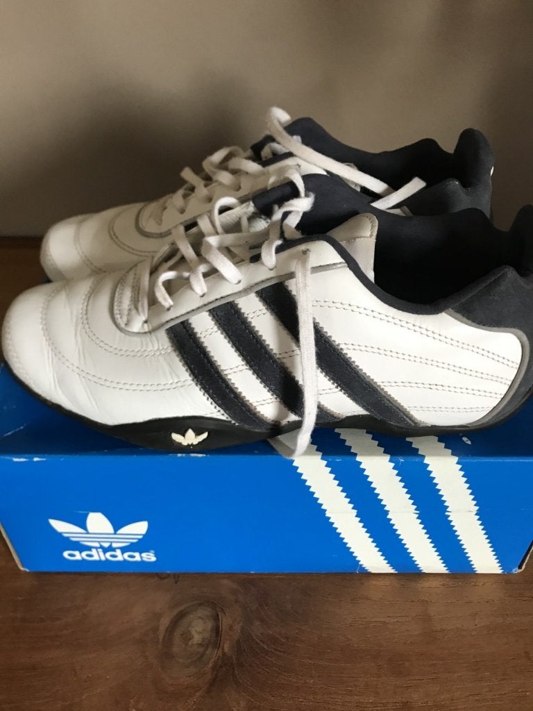 Sneaker ADIDAS blanche taille 39, en parfait état !, Enlèvement ou Envoi, Adidas, Sneakers et Baskets, Comme neuf