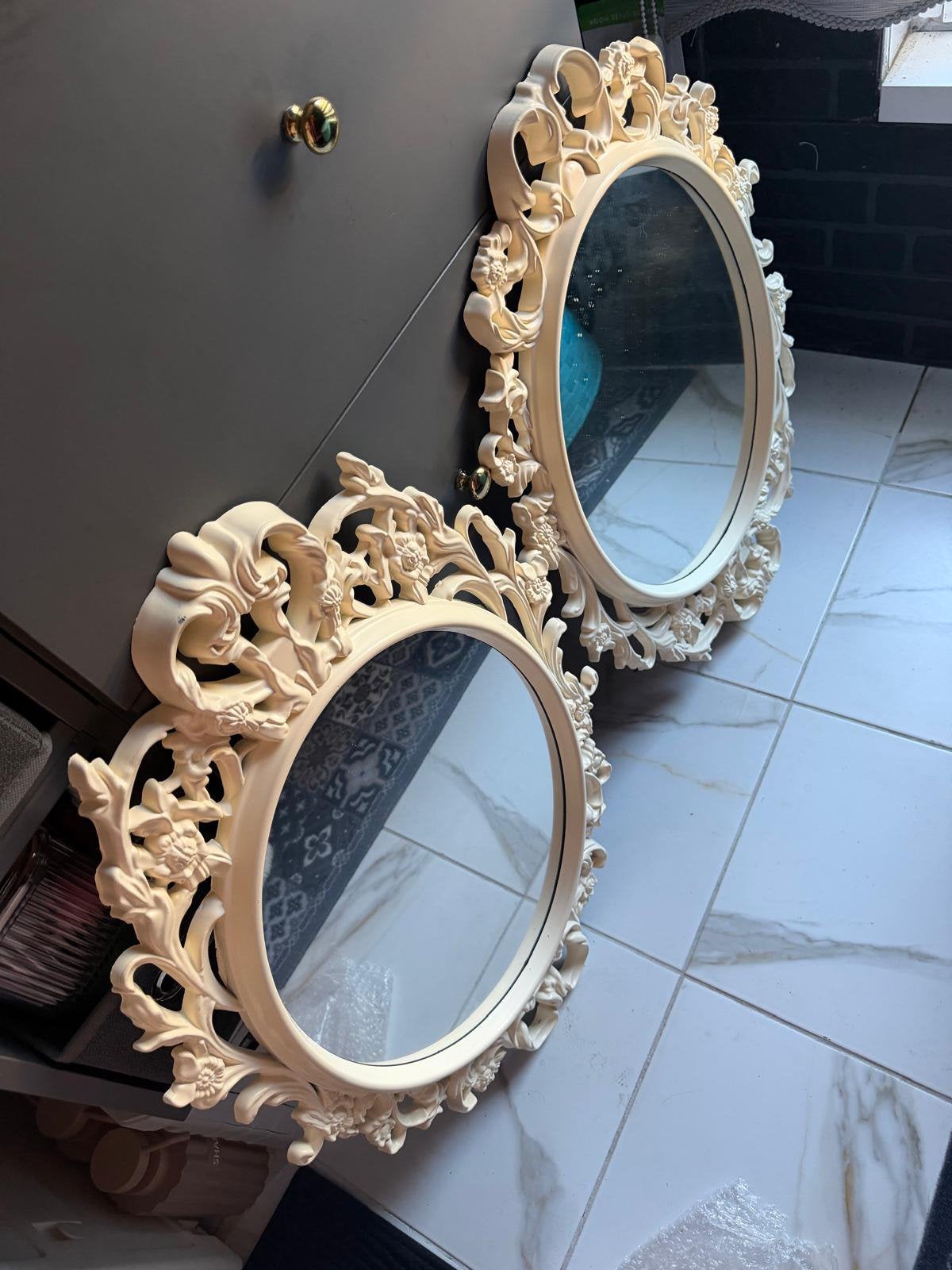 Miroirs, Enlèvement, Comme neuf