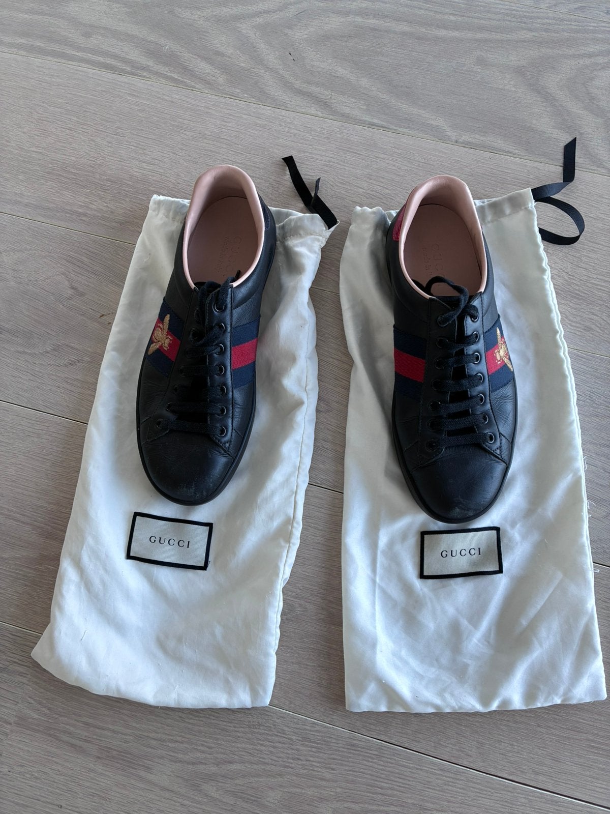 Chaussures Gucci authentiques  taille 42, Vêtements | Hommes, Autres couleurs, Chaussures à lacets, Enlèvement, Porté