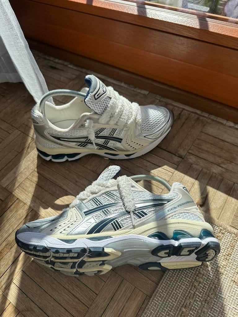 Asisc gel kayano 14 taille 42, Enlèvement, Neuf