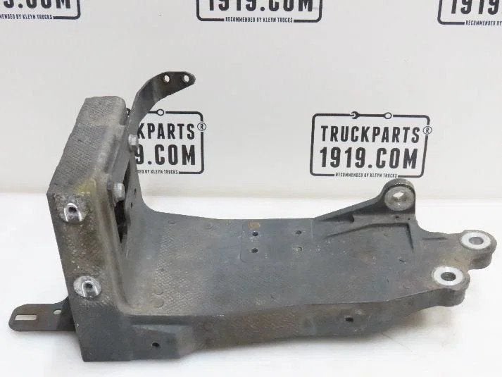Mercedes-Benz Body & Chassis Parts Instapdrager Li. MB MP4, Enlèvement, Utilisé
