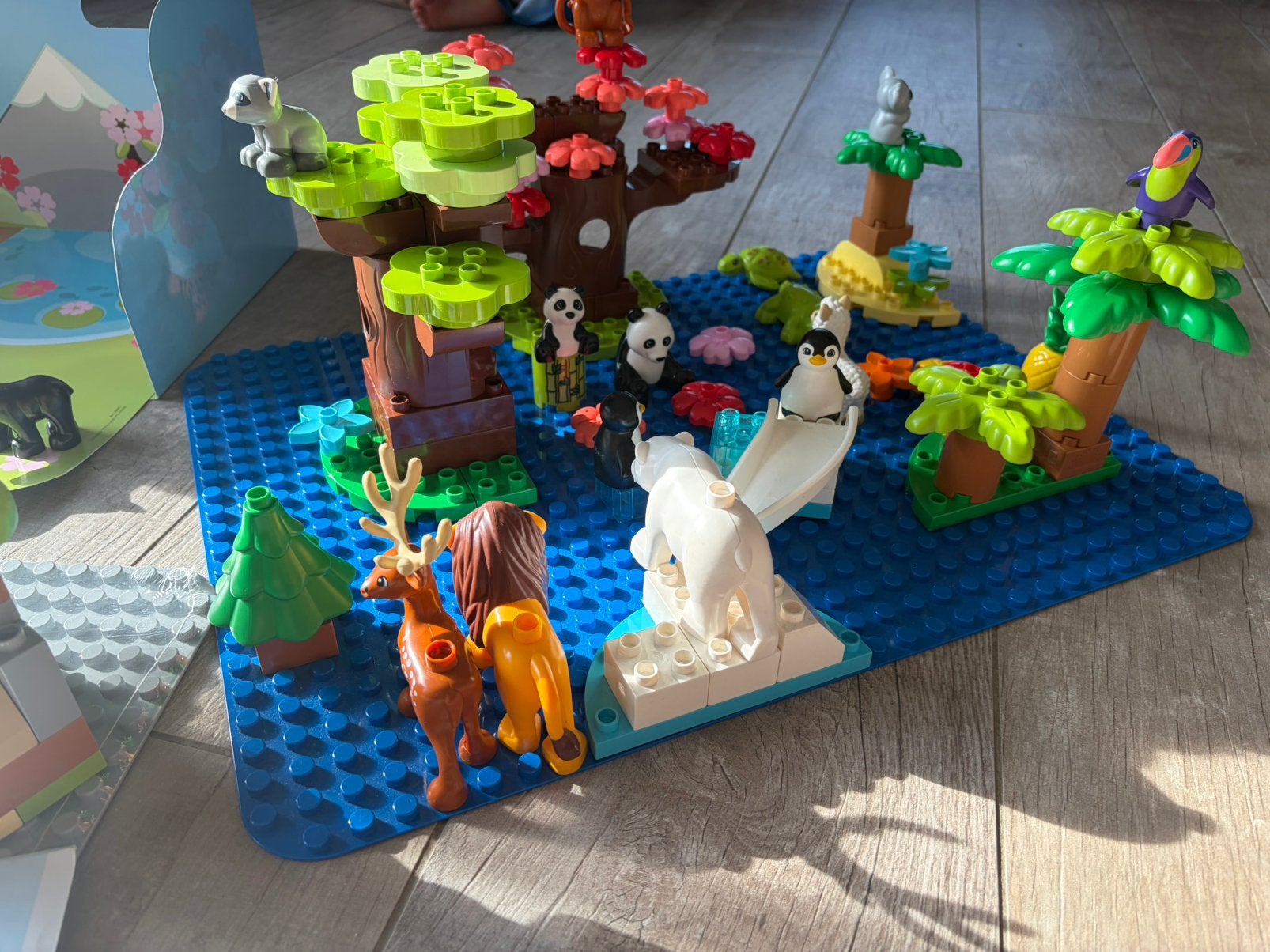 Lego Duplo Les animaux sauvages du monde 10975, Enlèvement, Comme neuf, Complet, Duplo
