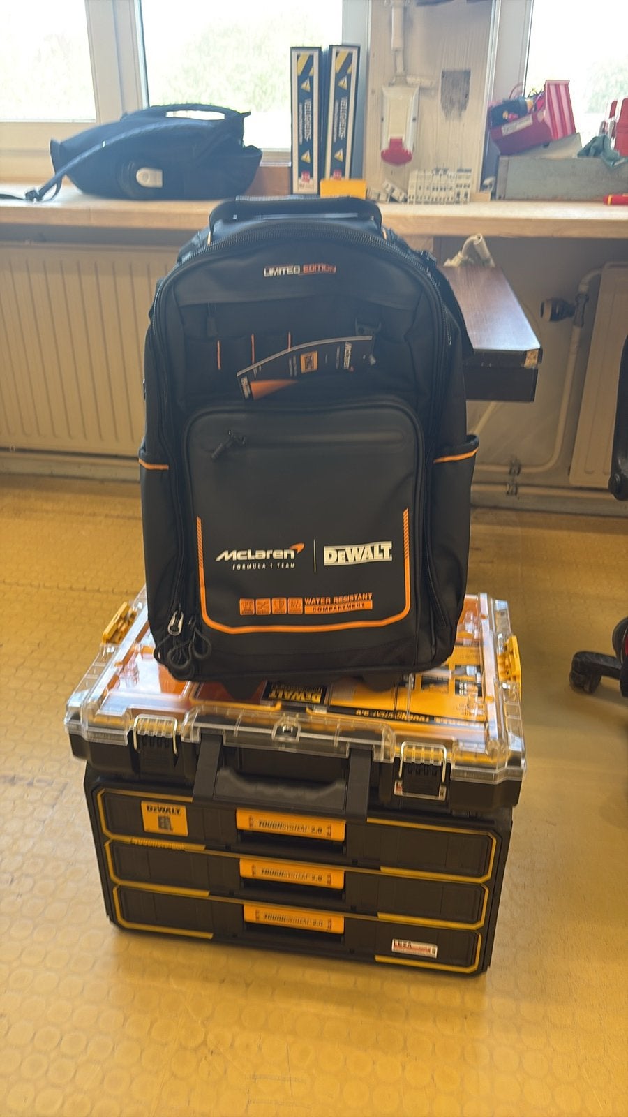DeWalt boeken tas + 2 orgenaser NEWW, Antiek en Kunst, Ophalen of Verzenden