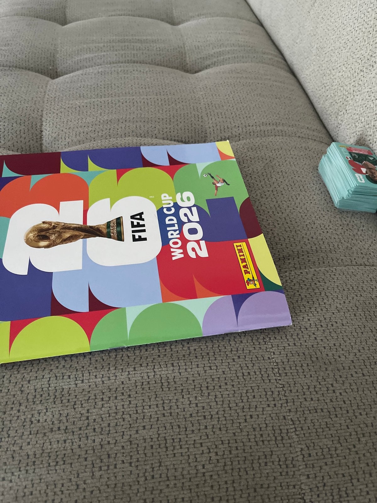 Panini Stickers 2026, Ophalen