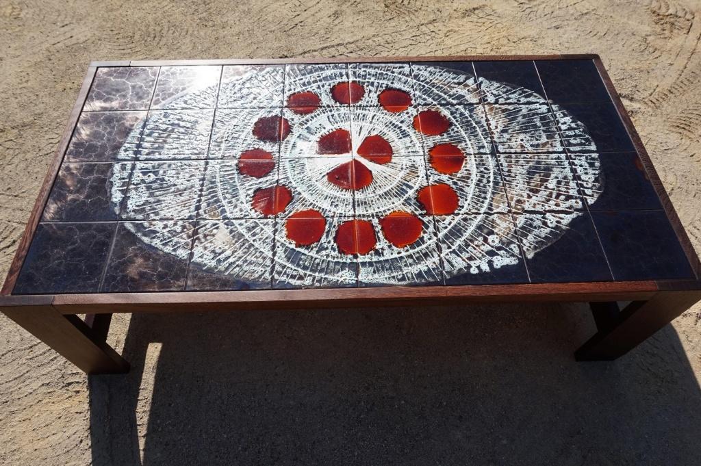 Vintage salontafel  Belarti van wengé hout en tegels, 1970s, Huis en Inrichting, Tafels | Salontafels, Ophalen, Gebruikt, Overige houtsoorten