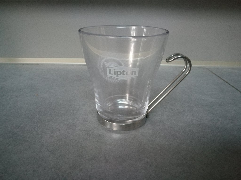 Thee tas 'Lipton', Ophalen of Verzenden, Gebruikt