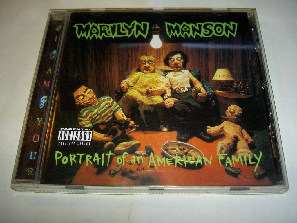 CD Marilyn Manson – Portrait Of An American Family, Cd's en Dvd's, Cd's | Hardrock en Metal, Ophalen of Verzenden, Gebruikt