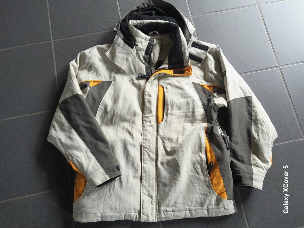 Killtec beige ski- winterjas S, Beige, Ophalen of Verzenden, Zo goed als nieuw, Maat 46 (S) of kleiner