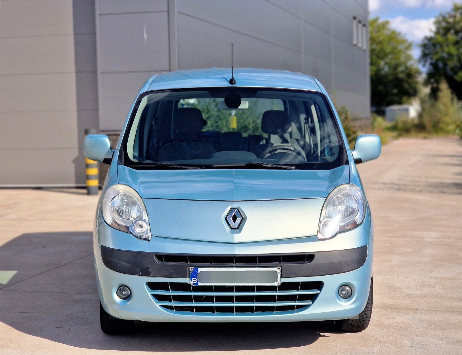 Renault Kangoo 1.6 Benzine Automaat – 5 plaatser + Keuring, Auto's, Automaat, Euro 5, Parkeersensor, Bedrijf