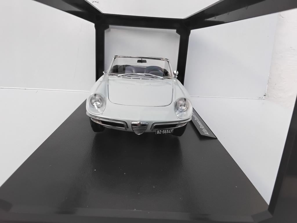 Alfa Romeo Spider Duetto 1966 1/18, Ophalen of Verzenden, Nieuw, Auto