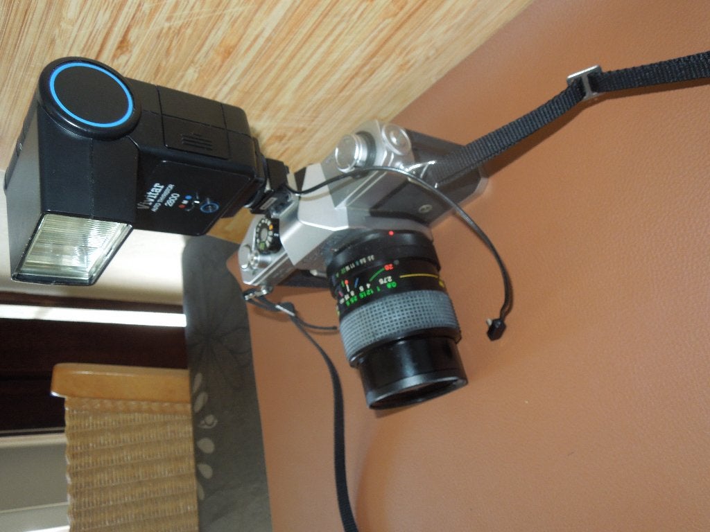 Canon TLb met  Vivitar flits auto Thyristor 2800 Kaiser, Ophalen, Zo goed als nieuw, Compact, Canon