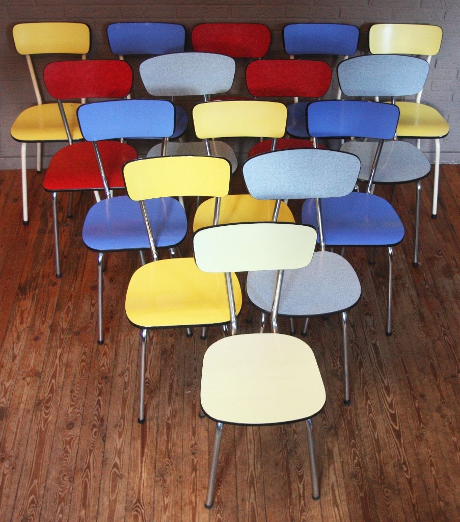 Vintage Formica Stoelen Uit Jaren 60 / Rood En Lichtgrijs, Maison & Meubles, Rouge, Bois, Comme neuf, Enlèvement