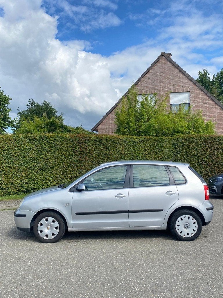 Volkswagen Polo 1.4 benzine automaat – 2004, Auto's, Automaat, Particulier, Euro 4, Zilver of Grijs