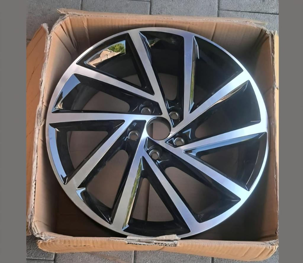 5x112 18 inch orgineel vw velg 1 stuk, Ophalen