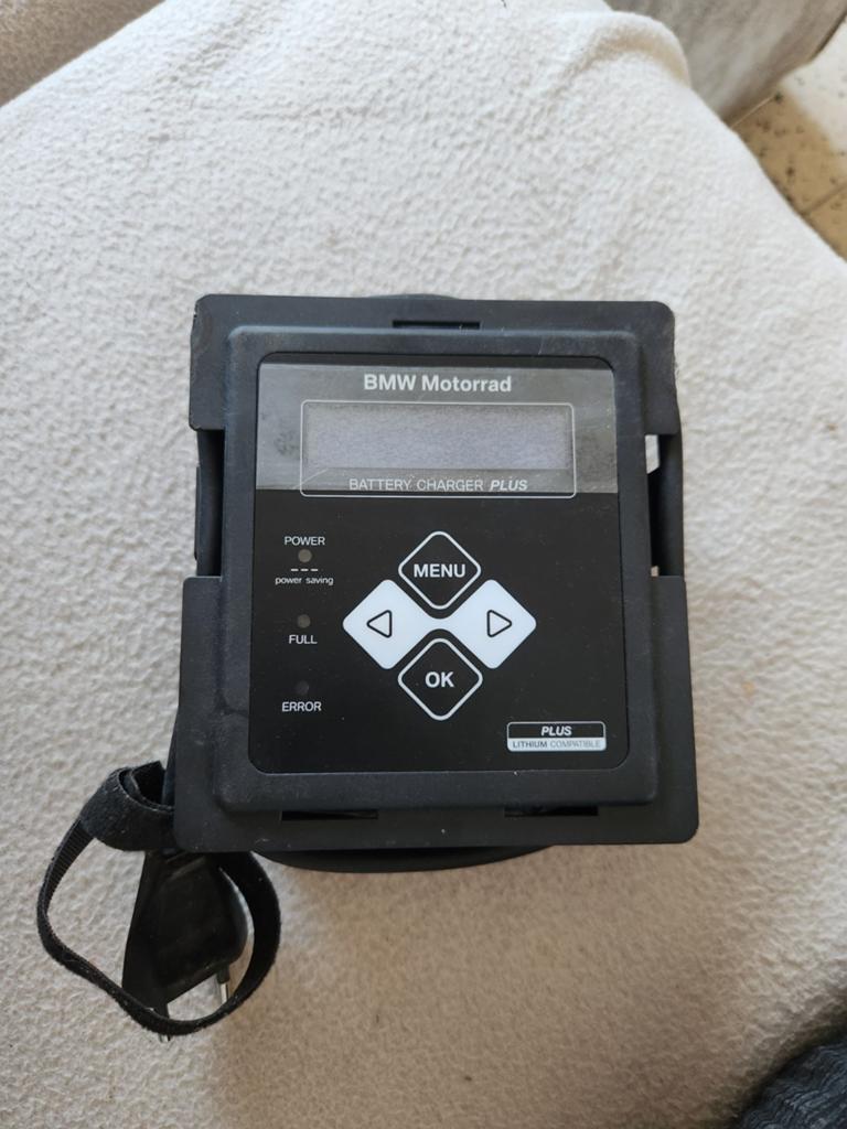 BMW Motorrad battery charger plus, Auto-onderdelen, Accu's en Toebehoren, BMW