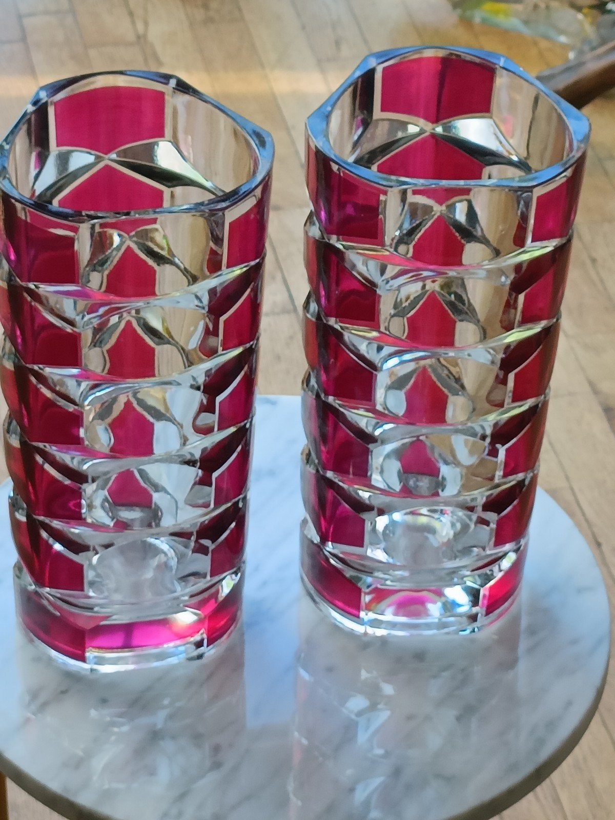 Paire de vases CRISTAL doublé FRANCE 1970 +/-. En parfait ét