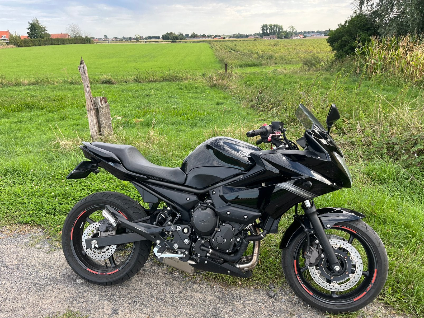 YAMAHA XJ6 DIVERSION A2 ( FULL POWER), Motos, Motos | Yamaha, Occasion, Permis Moto A2 minimum, 4 cylindres, 12 à 35 kW