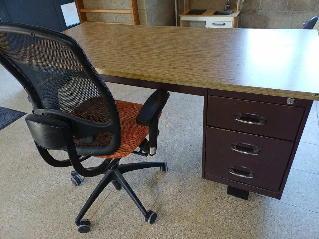 Gratis bureau, Autres marques, Autres types, Autres matériaux, 170 cm