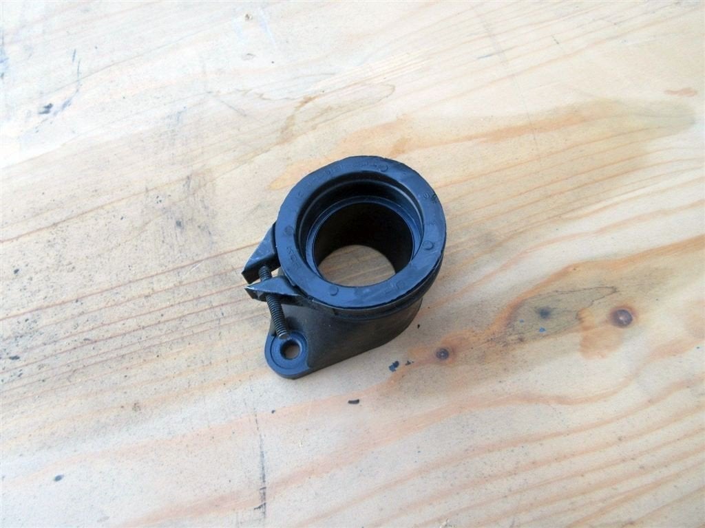 Suzuki GSX600 inlaat rubber GSX 600 inlaatrubber inlaat kelk, Motoren, Ophalen of Verzenden, Gebruikt