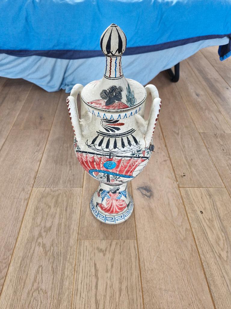 Grieks vaas, Ophalen