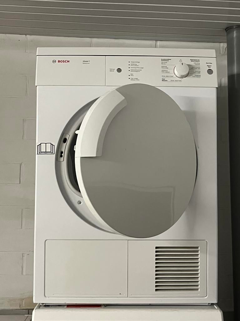 Bosch droogkast, Elektronische apparatuur, Ophalen, Zo goed als nieuw