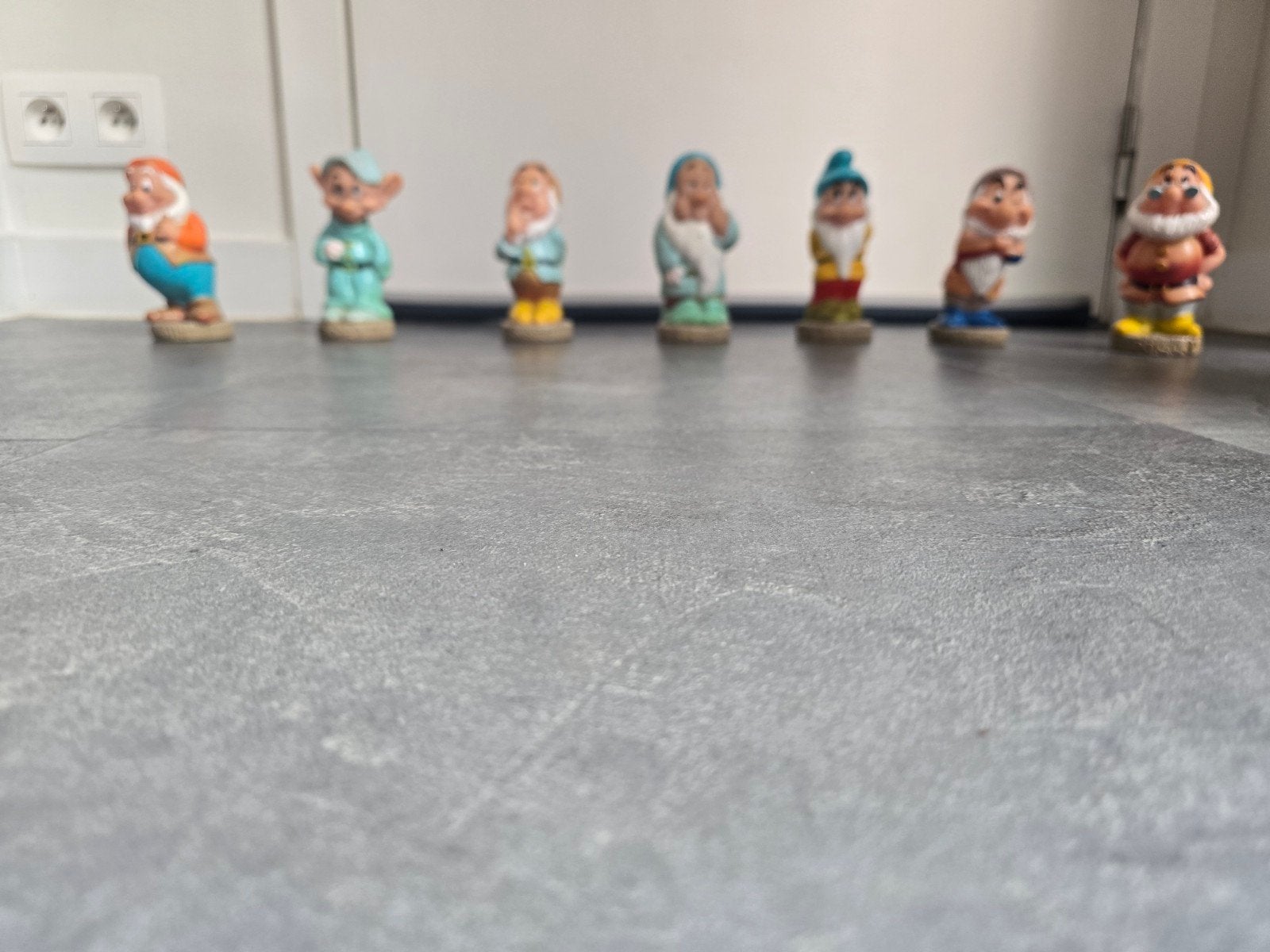 les 7 nains en plastique Disney, Collections, Disney, Enlèvement ou Envoi, Utilisé, Statue ou Figurine
