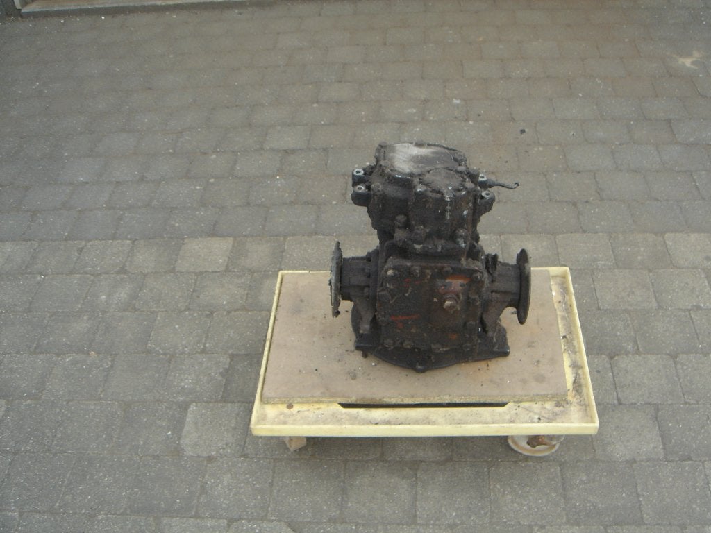 DKW F12, F12 cabrio, versnelligsbak., Auto-onderdelen, Ophalen, Gebruikt, Oldtimer onderdelen