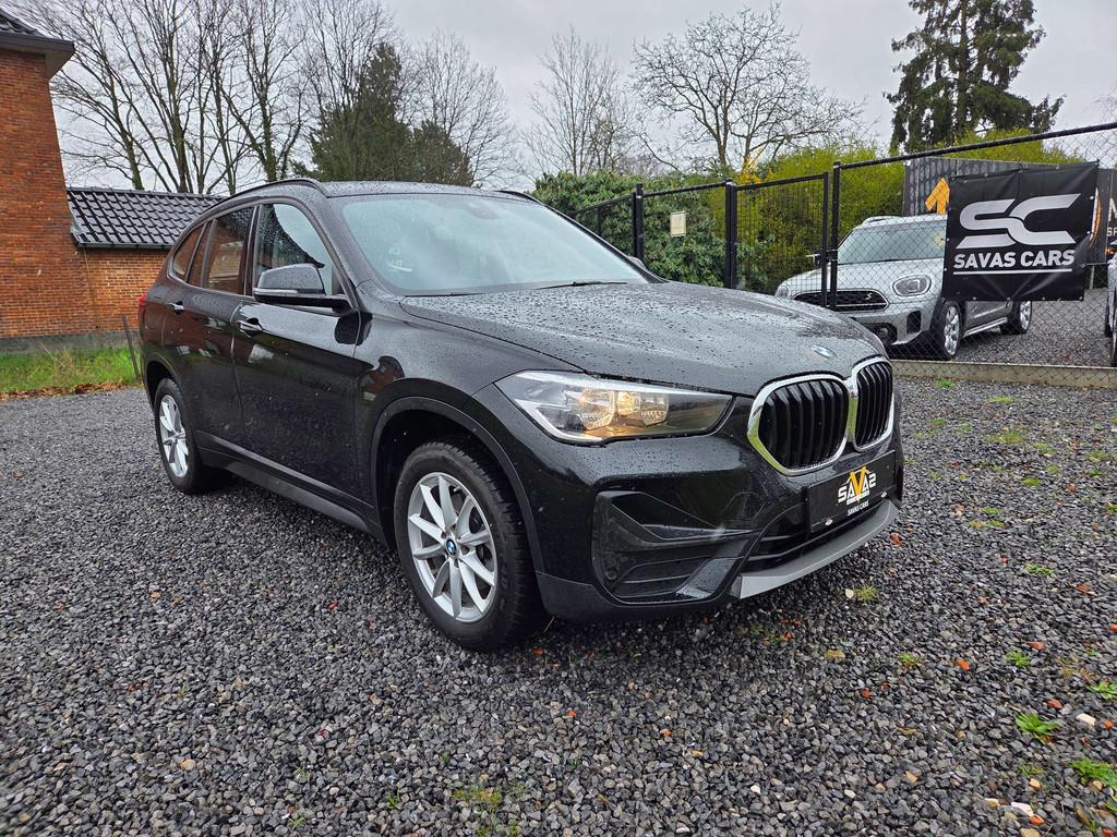 BMW X1 X1 1.5iA sDrive18 OPF (EU6AP)/APPLE carplay, Auto's, BMW, 135 pk, Stof, Gebruikt, Zwart