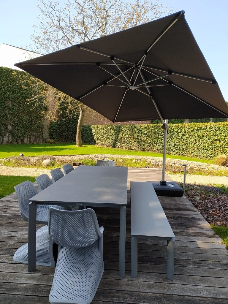 Parapluie flottant, Big Mama avec lumières LED, design T&T, 3 à 4 mètres, Inclinable, Comme neuf, Parasol flottant