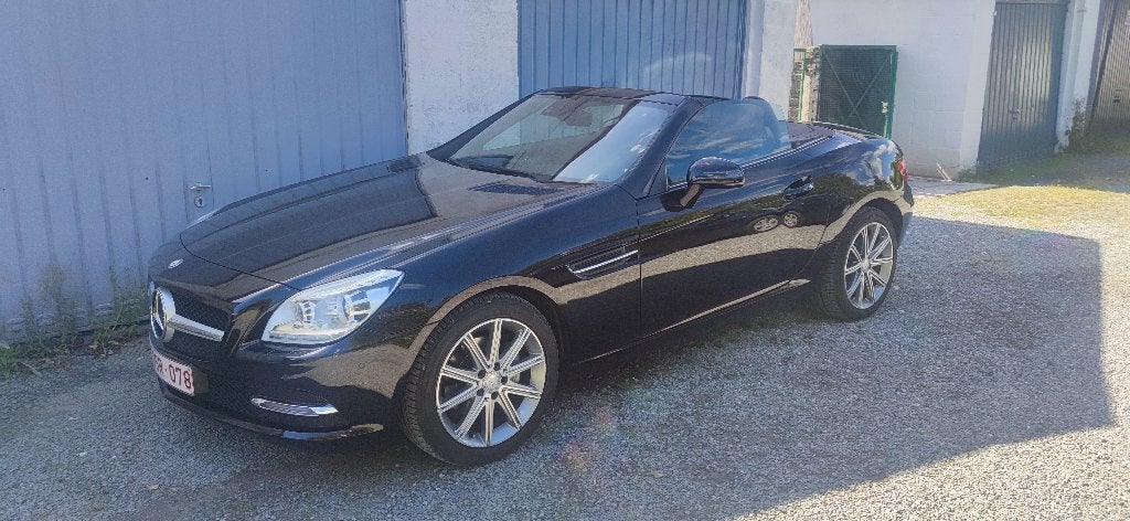 joli cabriolet SLK à vendre, Cuir, Euro 5, Achat, Entretenue par le concessionnaire