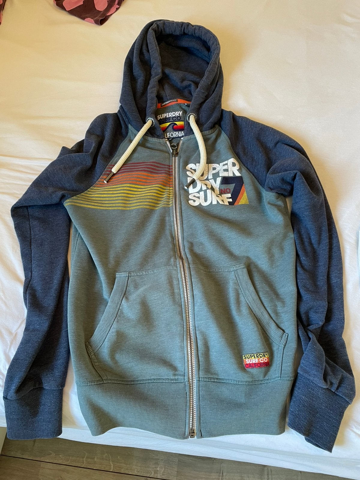 Heel mooie vest Superdry M, Kleding | Heren, Jassen | Zomer, Ophalen of Verzenden, Zo goed als nieuw