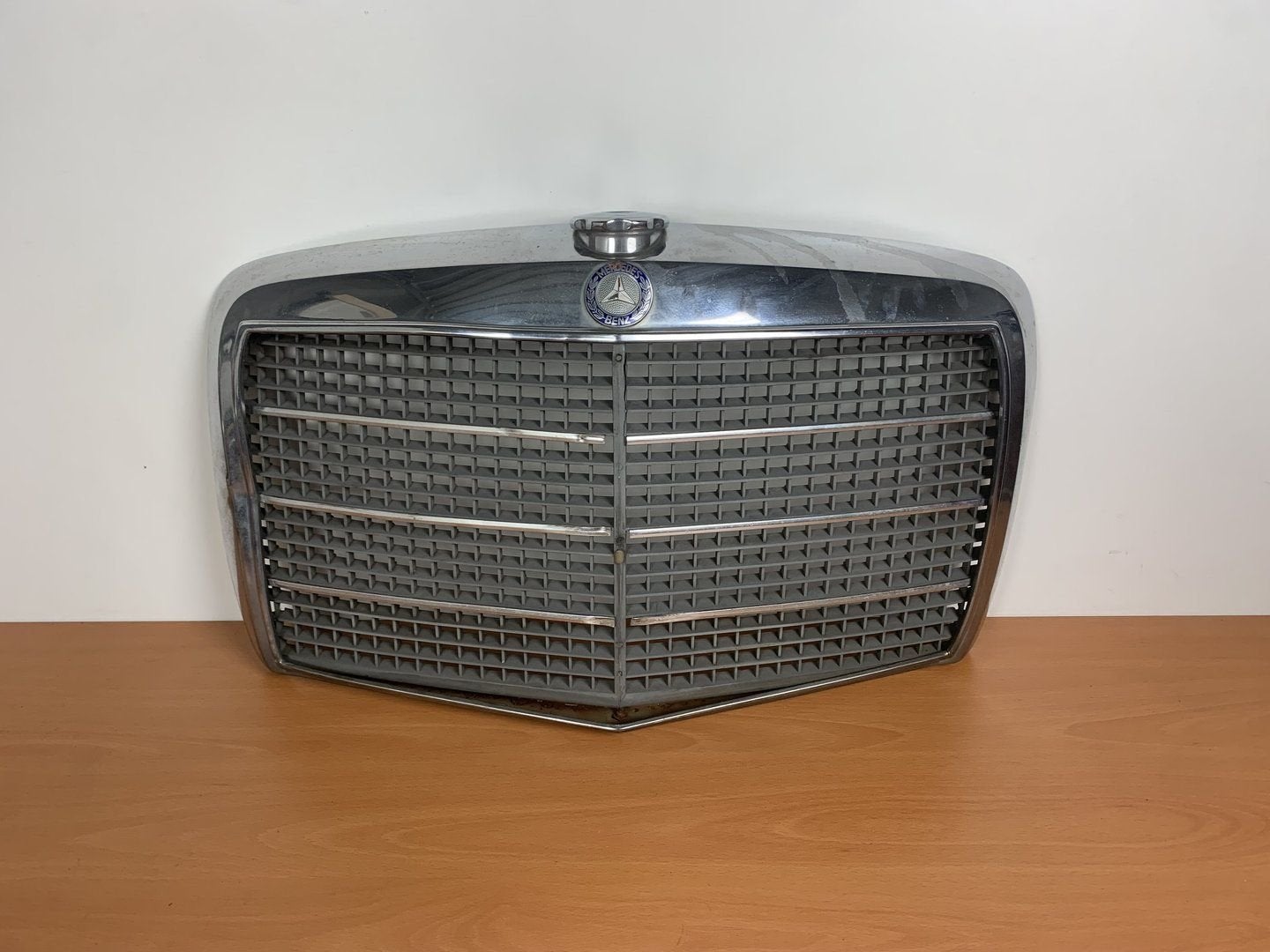 grille oude mercedes W115 opknapper, Auto-onderdelen, Gebruikt, -, Ophalen of Verzenden, -