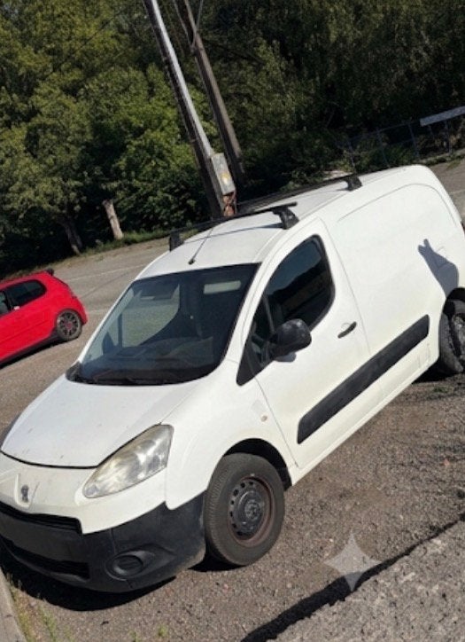 Peugeot partner, Autos, Euro 5, 4 portes, Boîte manuelle, Diesel